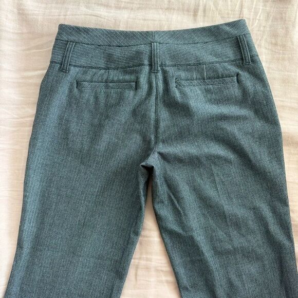 Express Editor Flare Pants Women’s 4R Herringbone Striped Career Gray Black - Picture 9 of 9